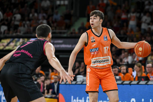 无论是姆巴 无论是姆巴