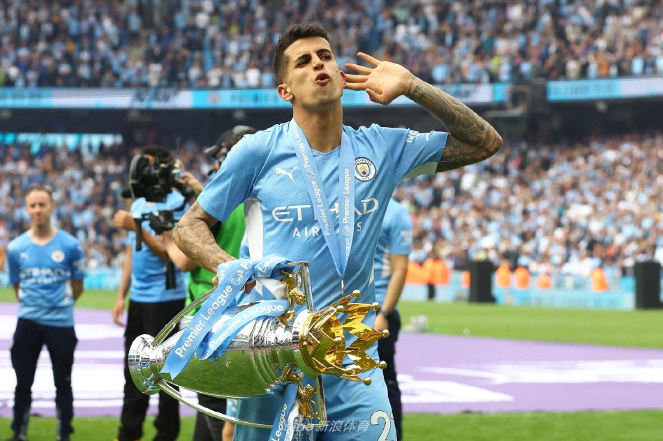 用高压逼抢 用高压逼抢