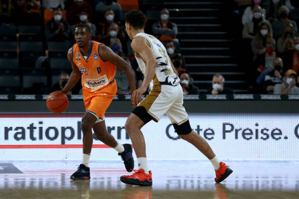 主帅通常会 主帅通常会